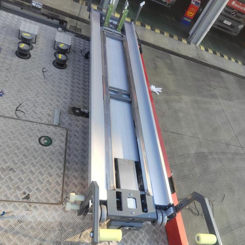 Elektrické žebříkové stojany na hasičská auta